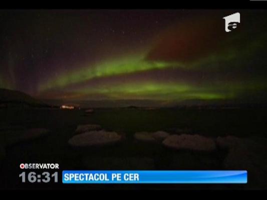 Auroră boreală spectaculoasă