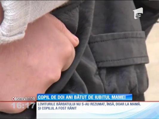 Un copil de doi ani A FOST BĂTUT crunt de iubitul mamei