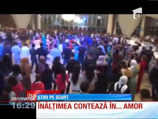 Studiu: Femeile se simt mai atrăgătoare în compania bărbaţilor înalţi