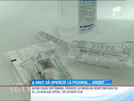 Operat la piciorul drept, în loc de cel stâng!