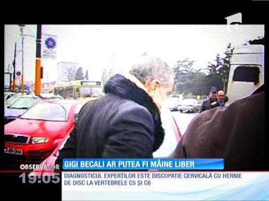 UPDATE / Gigi Becali trebuie operat de urgenţă