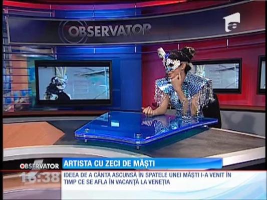 Muneca, artista cu zeci de măşti