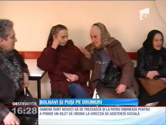 Mii de bolnavi din Bistriţa Năsăud, puşi pe drumuri de angajaţii statului