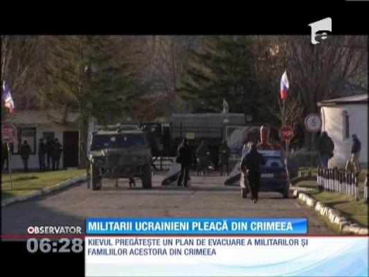 E oficial! Ucrainenii părăsesc Crimeea! Care este planul de evacuare?!