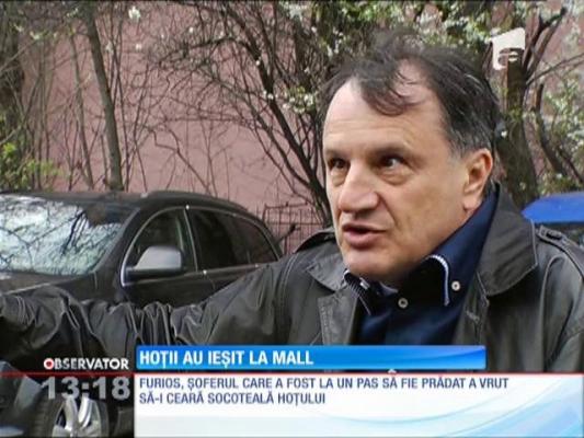 Hoții au ieșit la mall