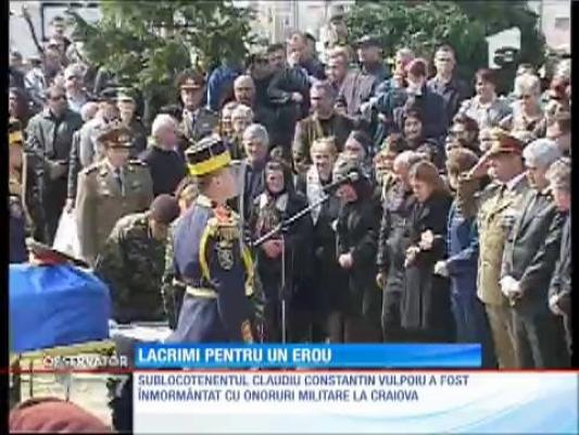 Lacrimi pentru un erou