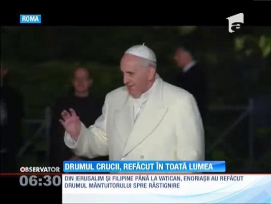 Milioane de creştini au păşit aseară pe Drumul Crucii