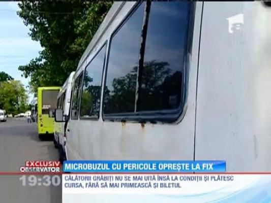 Sute de mii de bucureşteni fac naveta în microbuzele morţii