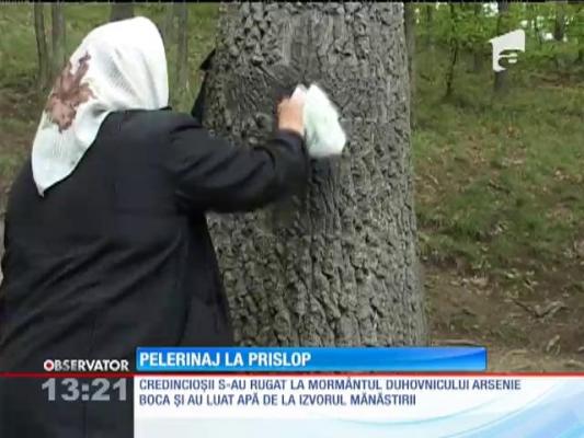 Românii au venit din toate colţurile ţării! Pelerinaj la Prislop