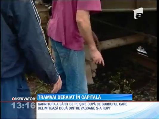 S-a petrecut acum câteva minute la Piața Presei. Un TRAMVAI "41" s-a rupt în două!