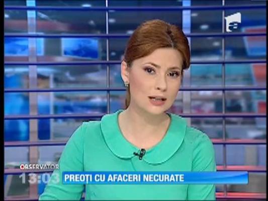 Doi preoţi sunt acuzaţi că au făcut bani necuraţi