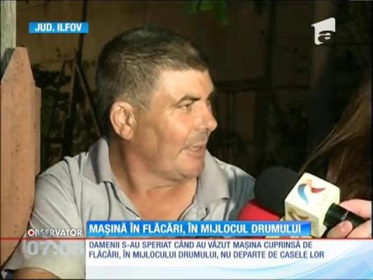 O maşină a luat foc pe o stradă din Bucureşti!