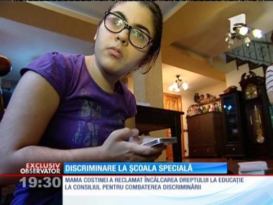 Fetiţă cu dizabilităţi, refuzată şi de şcolile speciale