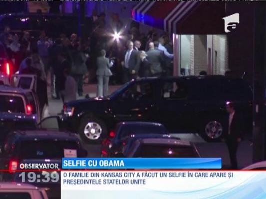 O familie din Statele Unite a făcut un selfie cu Barack Obama