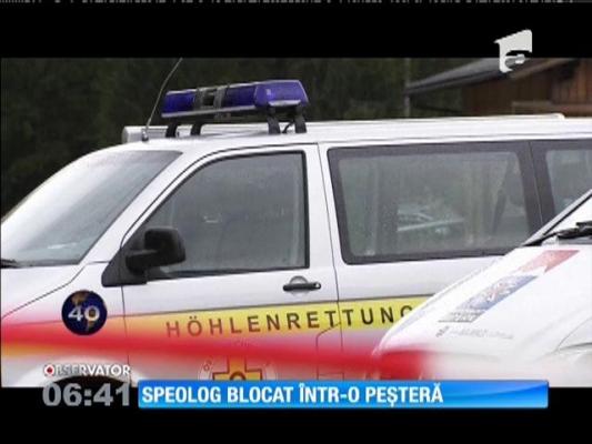 Austria: Speolog blocat într-o peşteră