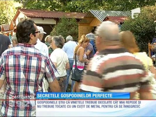 Gospodinele fac zacuscă şi murături