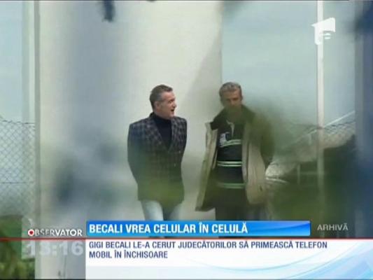 Gigi Becali vrea telefon mobil