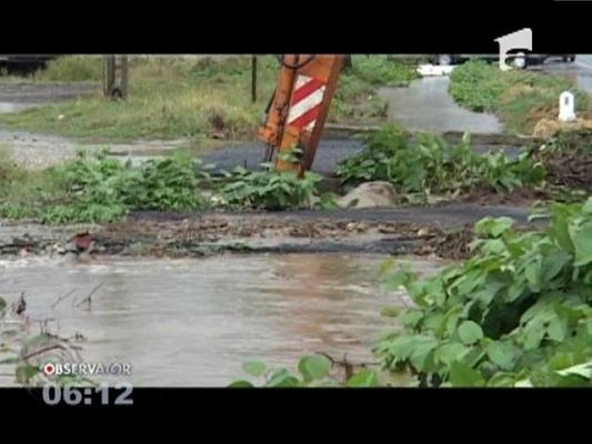 Judeţul Maramureş, lovit de ploi puternice. Au căzut 140 de litri pe metrul pătrat