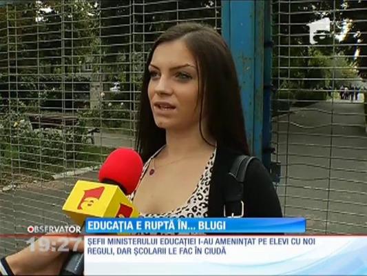 Ce vremuri! Blugii rupţi, uniforma din școli