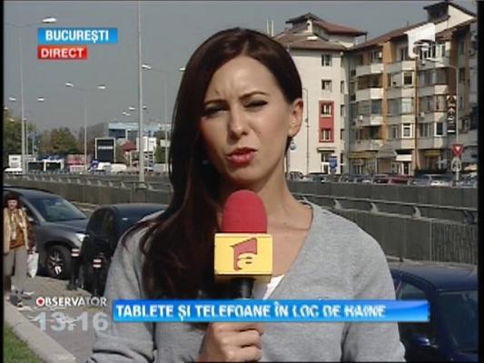 165 de telefoane mobile şi tablete descoperite în bagajele a doua tinere