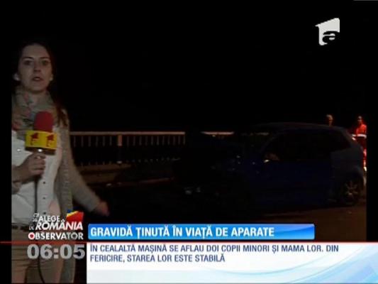 O tânără însărcinată în şapte luni se zbate între viaţă şi moarte