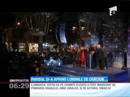 Parisul şi-a aprins luminile de Crăciun