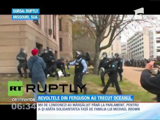 Valul de revolte izbucnit în Ferguson s-a întins până în Europa