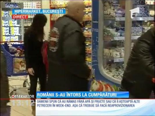 Românii s-au întors la cumpărături