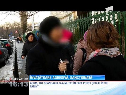 Învăţătoarea care i-a ameninţat pe elevi că îi bate şi că îi omoară, cercetată disciplinar