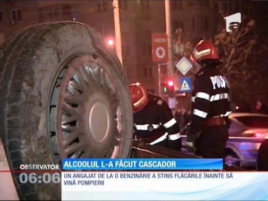 Un şofer turmentat s-a răsturnat cu masina lângă o staţie de tramvai