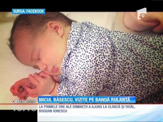 Micul Băsescu, vizite pe bandă rulantă