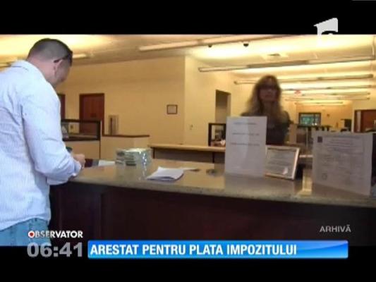 Un tânăr din Texas a fost arestat pentru că şi-a plătit impozitul pe proprietate