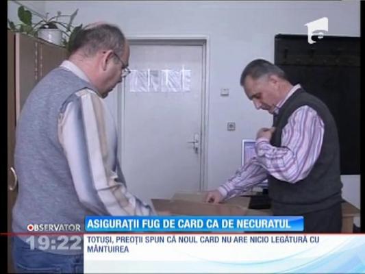 Asigurații fug de card ca de necuratul