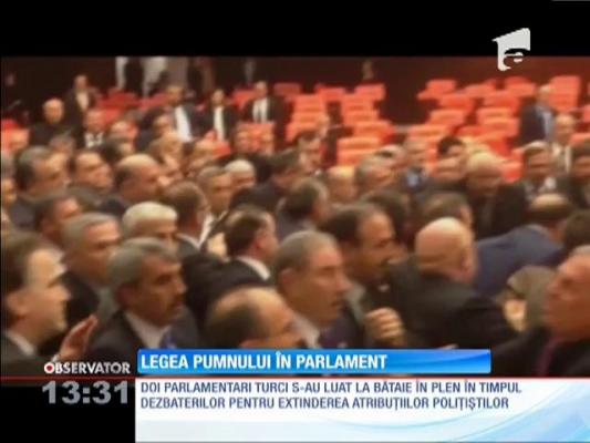 Legea pumnului în Parlamentul din Turcia