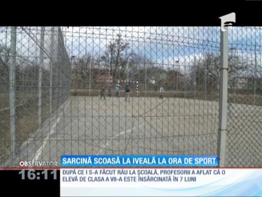 Ora de sport a dat-o în vileag pe o adolescentă rămasă însărcinată din judeţul Suceava