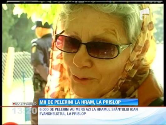 Gigi Becali se roagă la Prislop