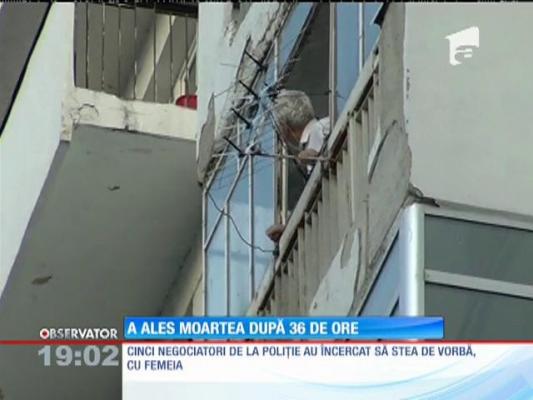 După 30 de ore de ameninţări că se va sinucide, femeia din Bucureşti s-a aruncat de pe bloc