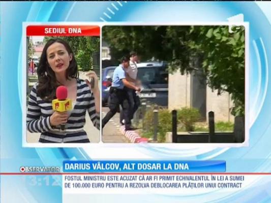 Vâlcov este acuzat că a primit bani în schimbul influenței pentru deblocarea unor plăți