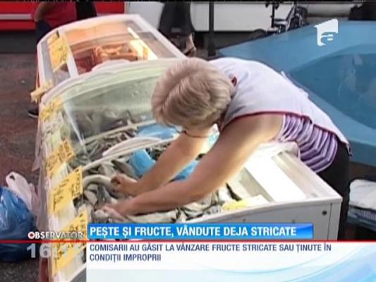 Peşte şi fructe stricate în cea mai mare piaţă agroalimentară din Ploieşti