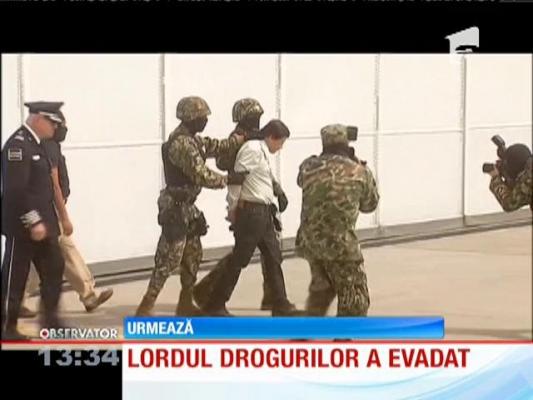 LUARE DE OSTATICI într-un magazin din apropiere de Paris
