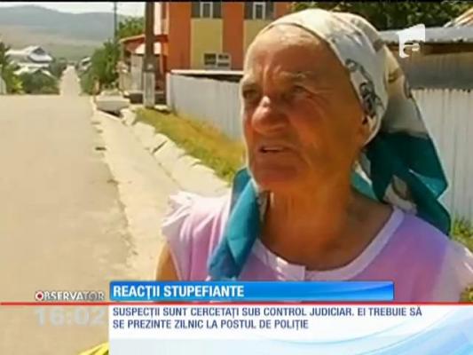 Fata violată, condamnată de vecini că a acceptat să se urce în maşină