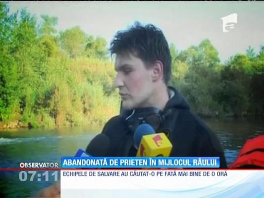 O copilă de 15 ani din Mureş s-a înecat sub privirile prietenilor cu care a mers la scăldat