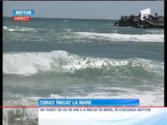 Un turist de 65 de ani s-a înecat în mare, în staţiunea Neptun