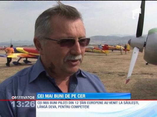 Echipa României, cea mai bună la Campionatul european de acrobaţie cu avionul