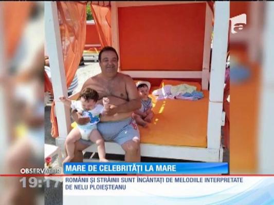 Vedetele s-au mutat la mare. Terasele de lux sunt pline, iar turiştii trag cu ochiul la celebrităţi