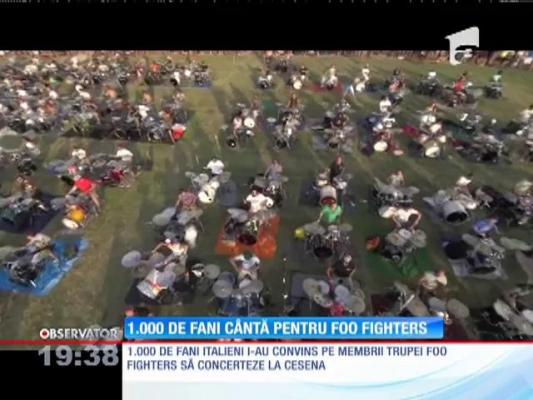 1.000 de italieni au încercat să-i convingă pe membrii trupei rock Foo Figters să cânte la ei în peninsulă