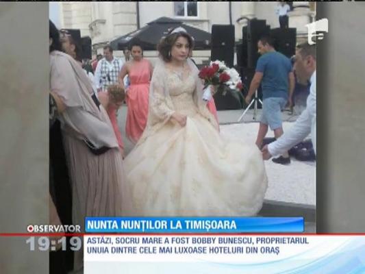 Parada de mașini de lux la o nuntă de romi din Timişoara