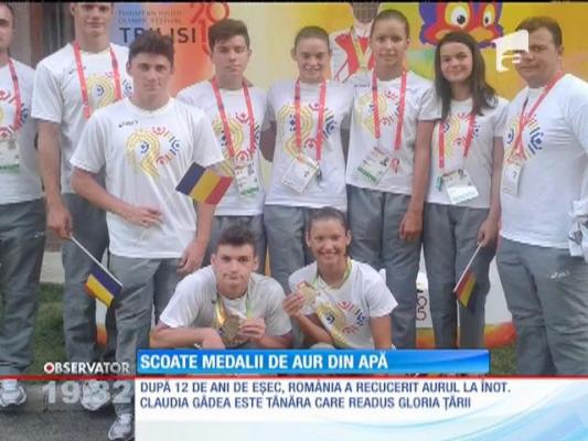 După 12 ani de eşec, o româncă a cucerit AURUL la înot pentru România! Claudia Gâdea are doar 14 ani