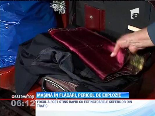 Un preot din Argeş a trecut prin clipe terifiante, după ce maşina în care se afla a luat foc