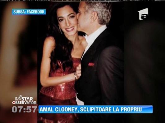 Soţia lui George Clooney, sexy şi rafinată